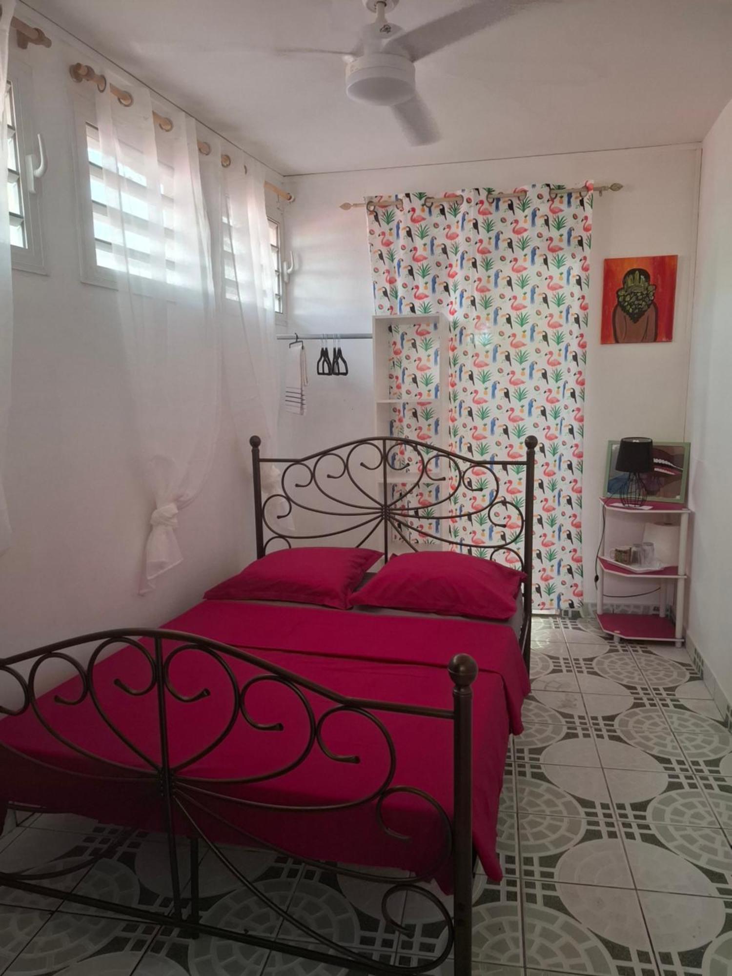 Le Bon Calalou Hostel Fort-de-France Buitenkant foto